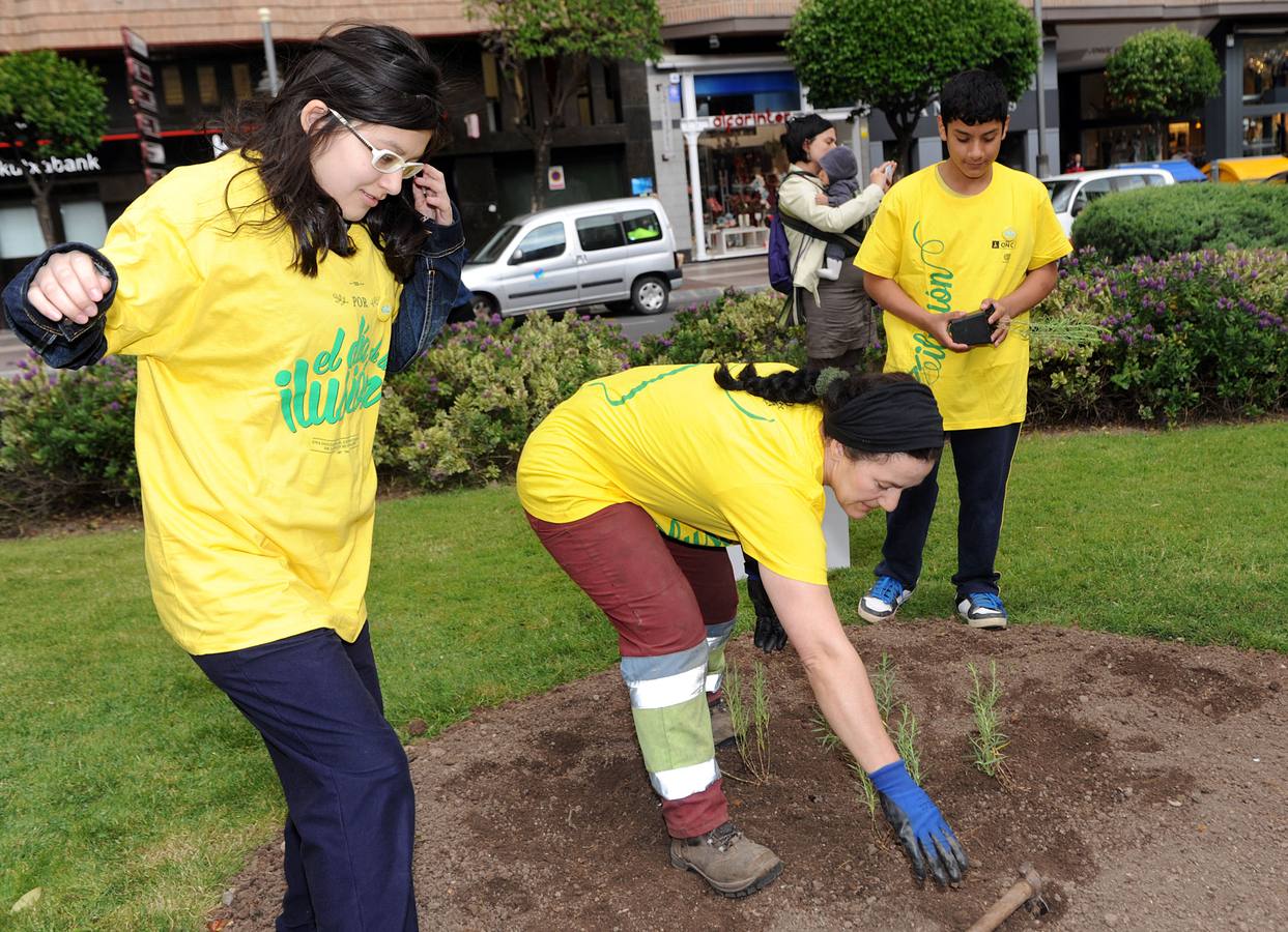 Escolares del Colegio Salesianos Los Boscos siembran la &#039;Planta de la Ilusión&#039;