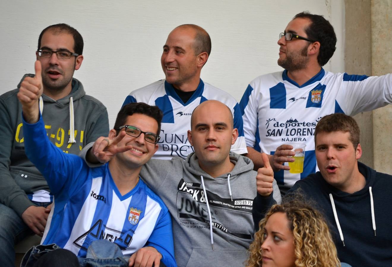 La afición y el partido en el Náxara-Puertollano