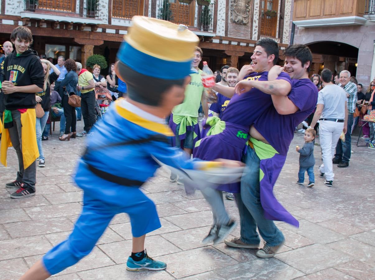 Primer día de las fiestas por Santa Bárbara en Ezcaray