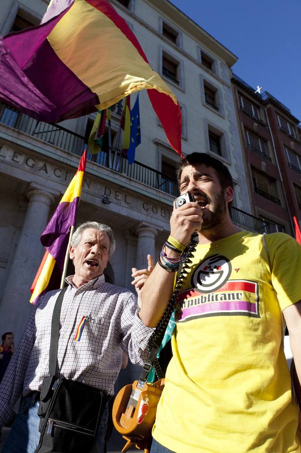 Unas 400 personas se reúnen en Logroño &#039;por la consulta ciudadana&#039; sobre la República