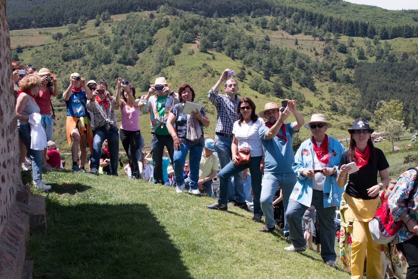 La romería a Santa Bárbara, en el día grande de las fiestas de Ezcaray