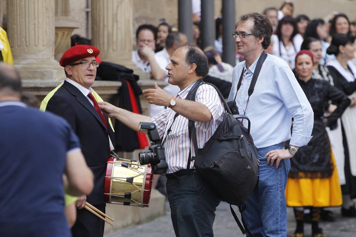 Procesión y banderazos por san Bernabé