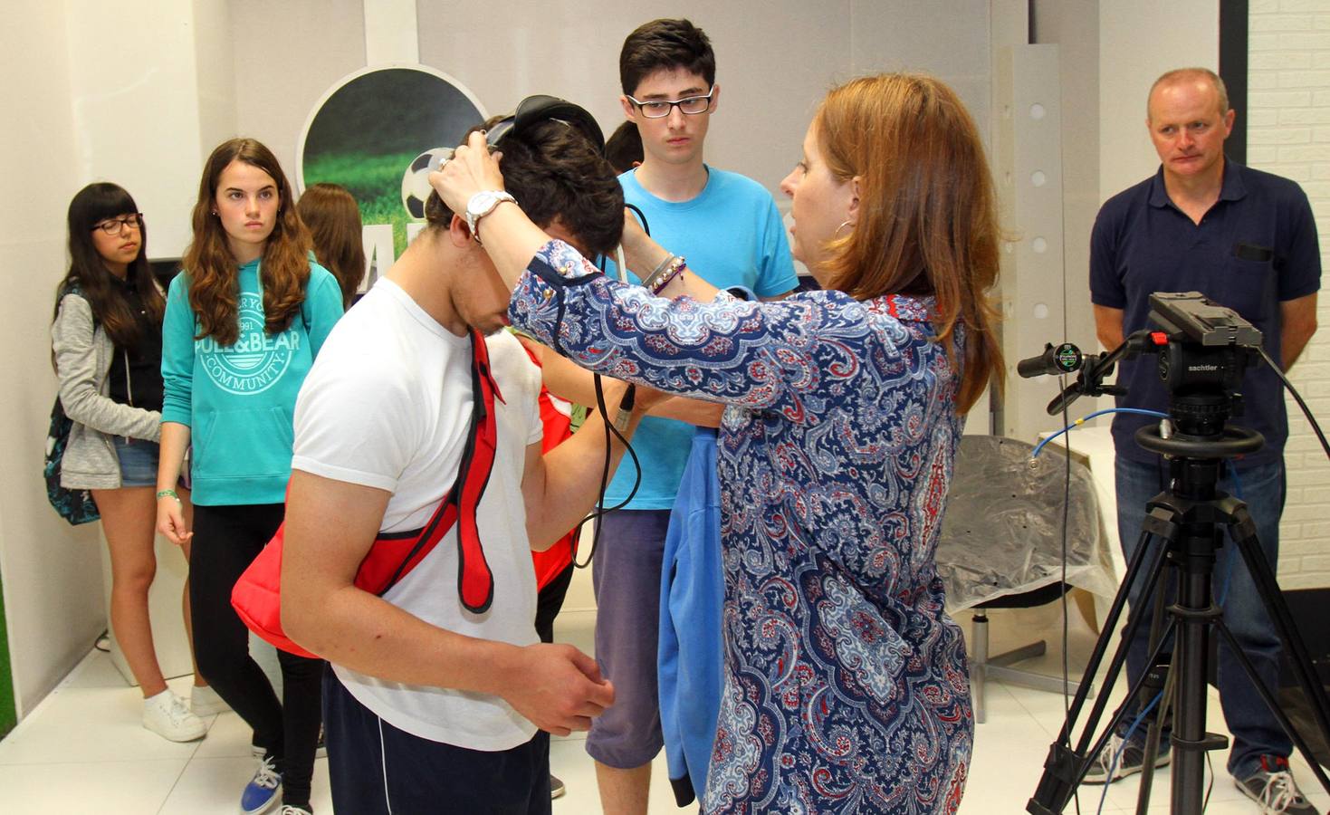 Alumnos del IES Samaniego de Laguardia visitan las instalaciones de La Rioja