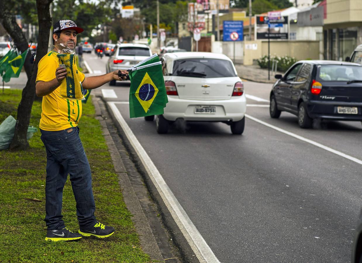 Mundial 2014: Ambiente de fútbol en las calles de Brasil