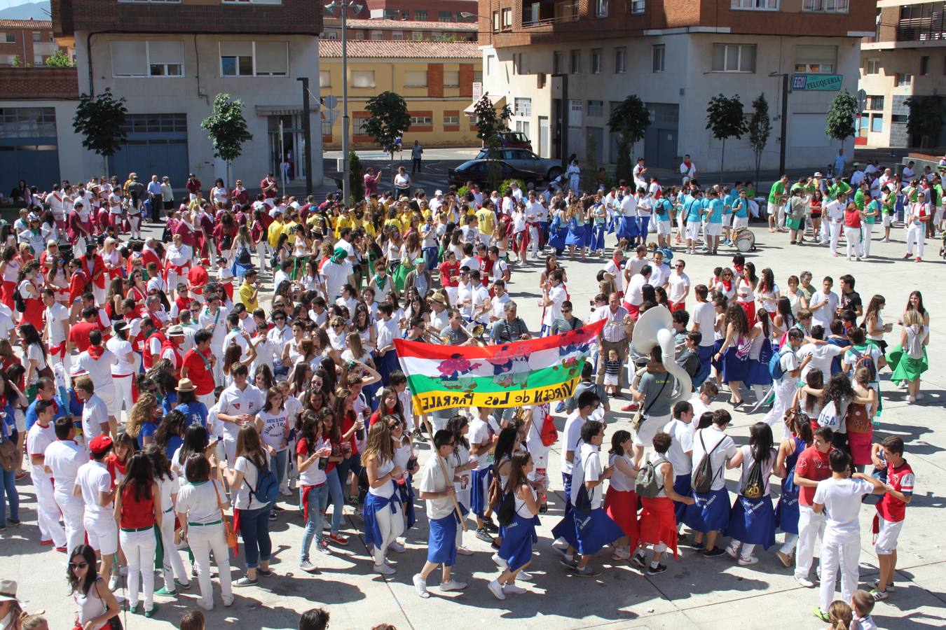 Concentración de 1.600 peñistas en Arnedo