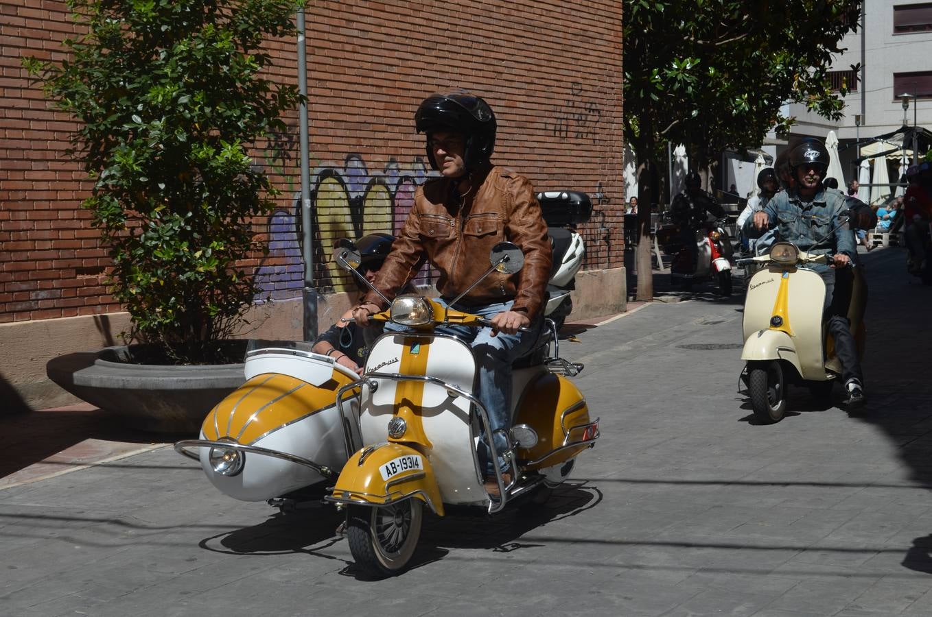 Calahorra disfruta de una concentración de scooters