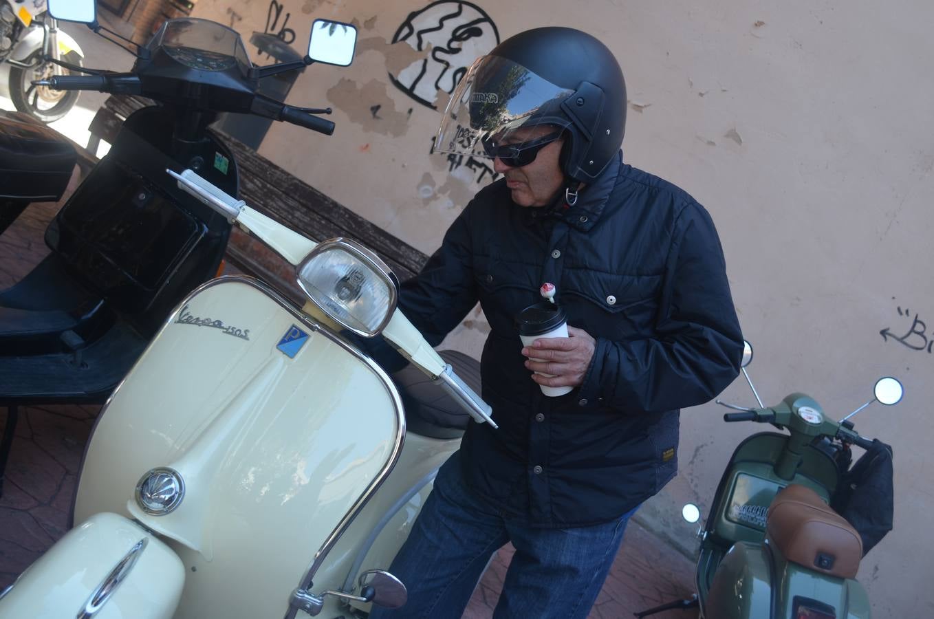 Calahorra disfruta de una concentración de scooters