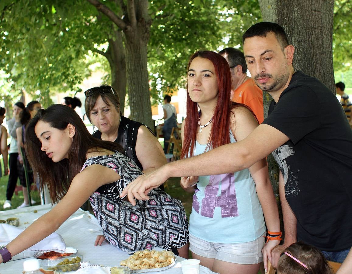 Comida de hermandad del barrio de San Antonio