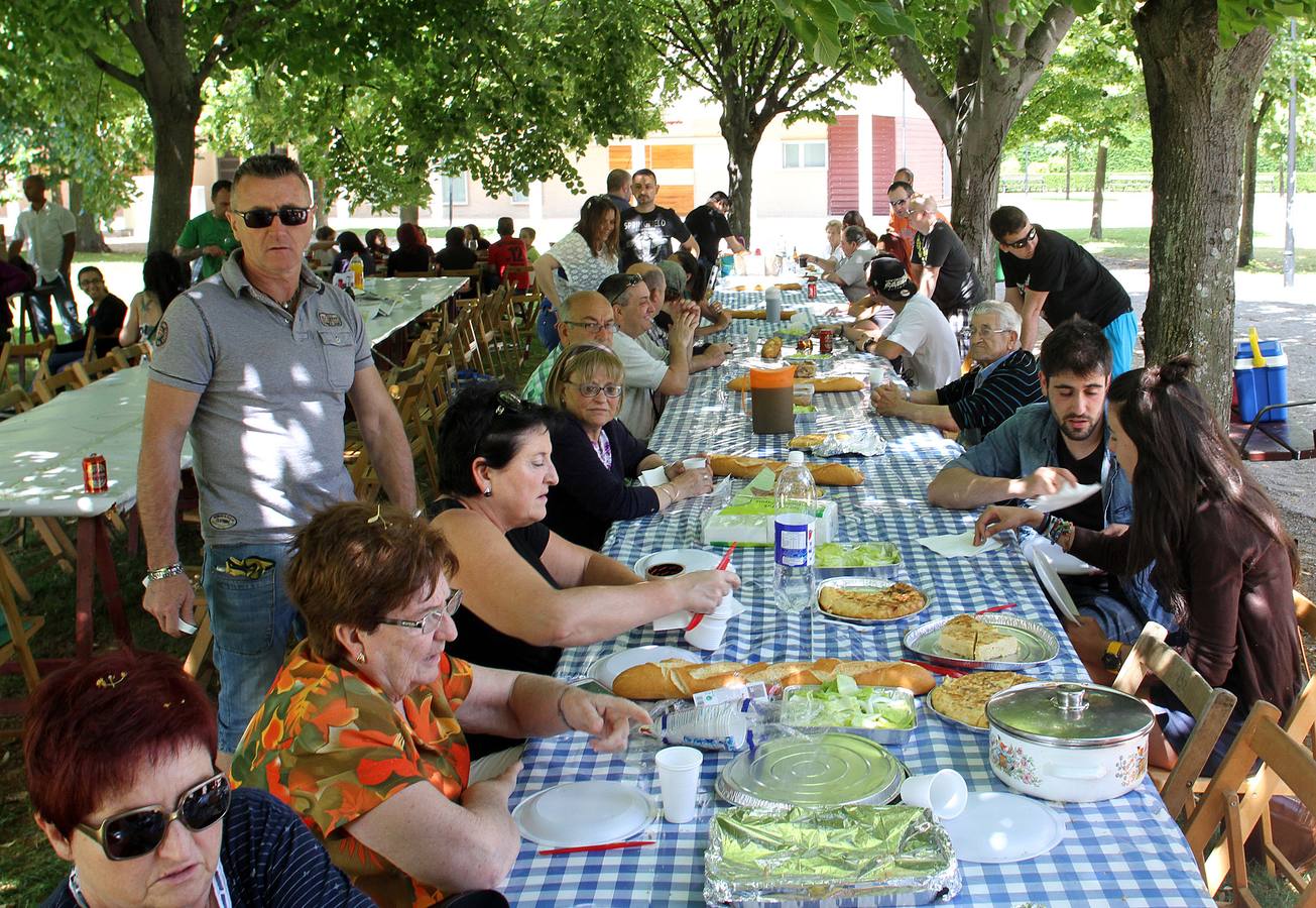 Comida de hermandad del barrio de San Antonio