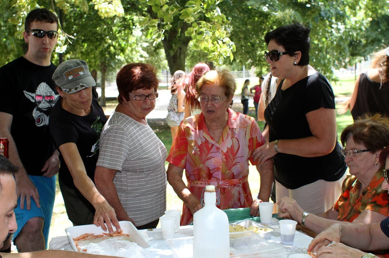 Comida de hermandad del barrio de San Antonio