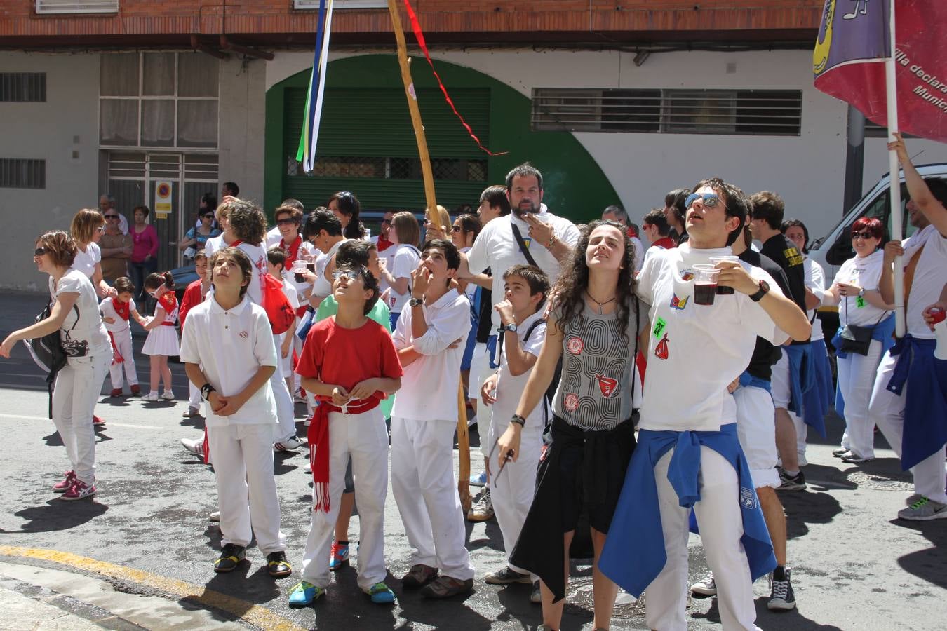 Pasacalles de la Concentración de Peñas en Arnedo