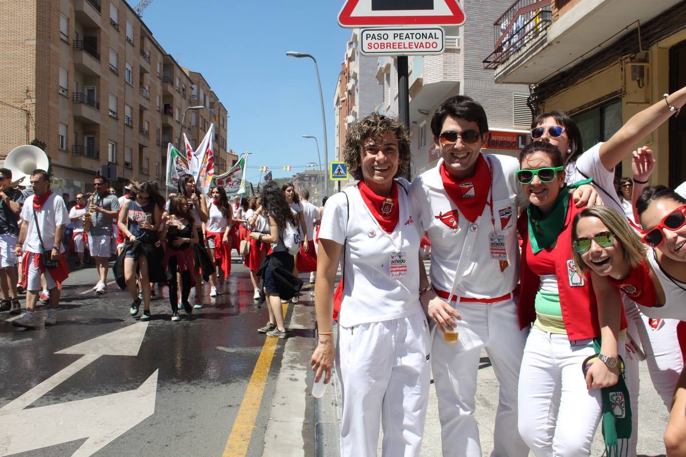 Pasacalles de la Concentración de Peñas en Arnedo