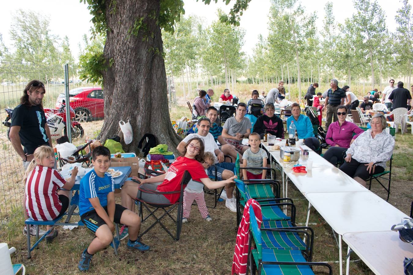 Cientos de personas fueron a Las Abejas de romería