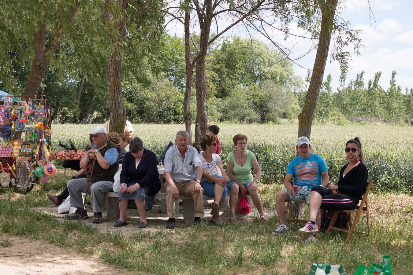 Cientos de personas fueron a Las Abejas de romería