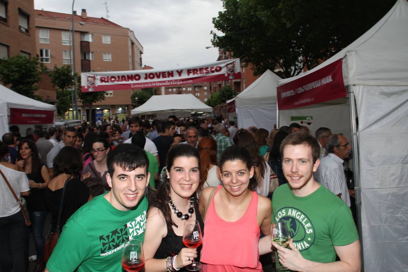 Ambiente en el Riojano, Joven y Fresco (4)