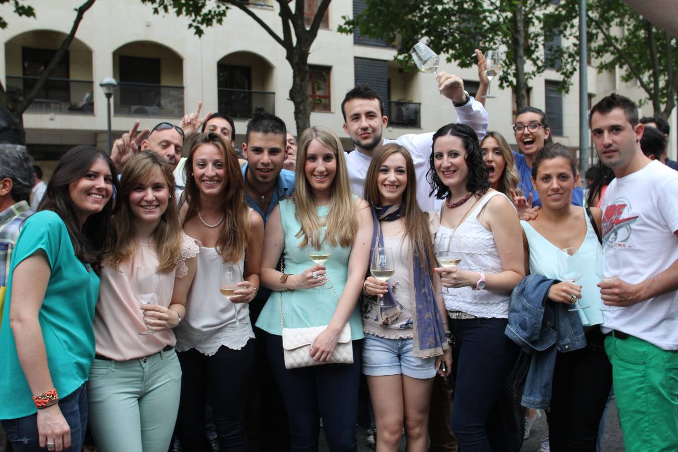 Ambiente en el Riojano, Joven y Fresco (4)