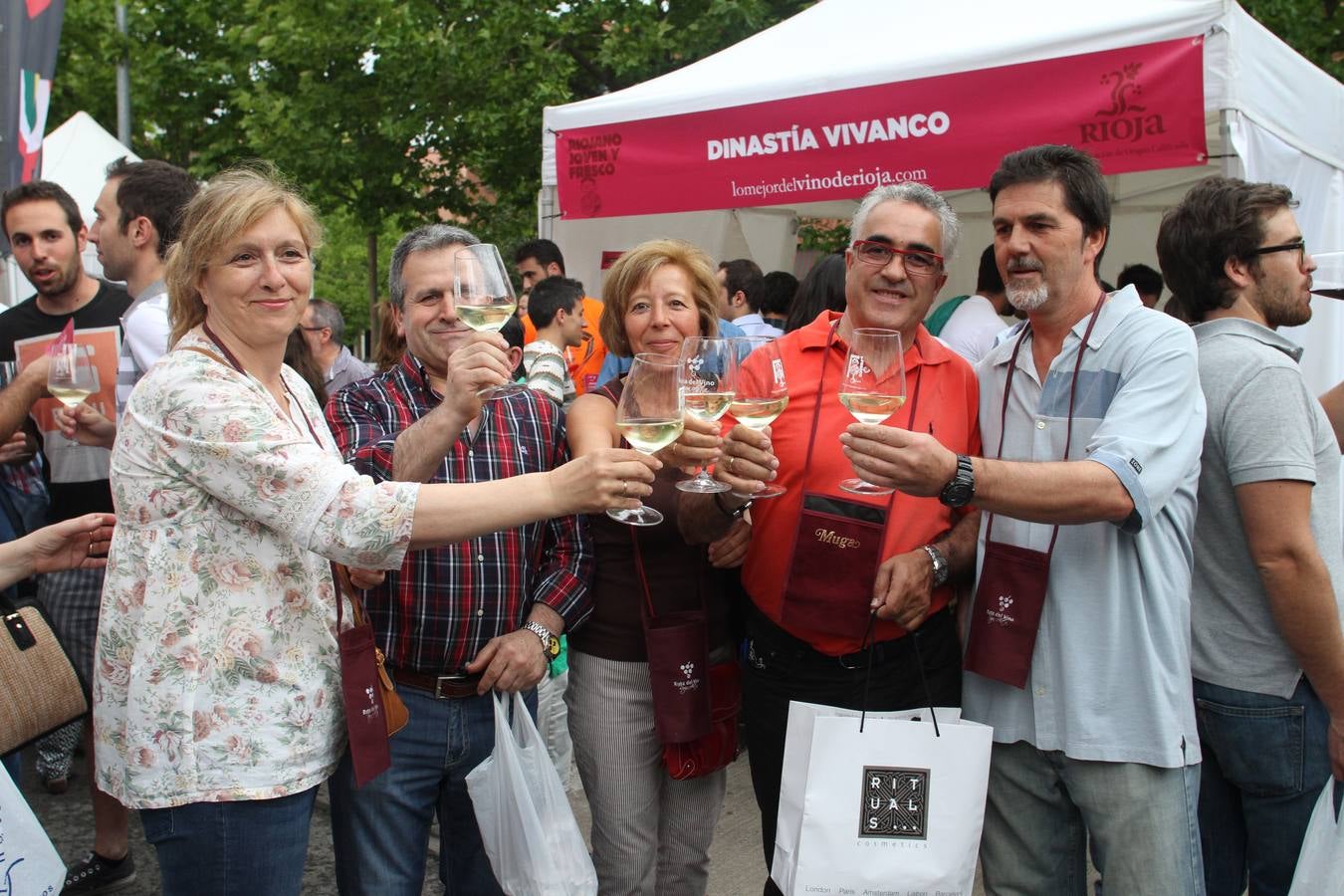 Ambiente en el Riojano, Joven y Fresco (6)