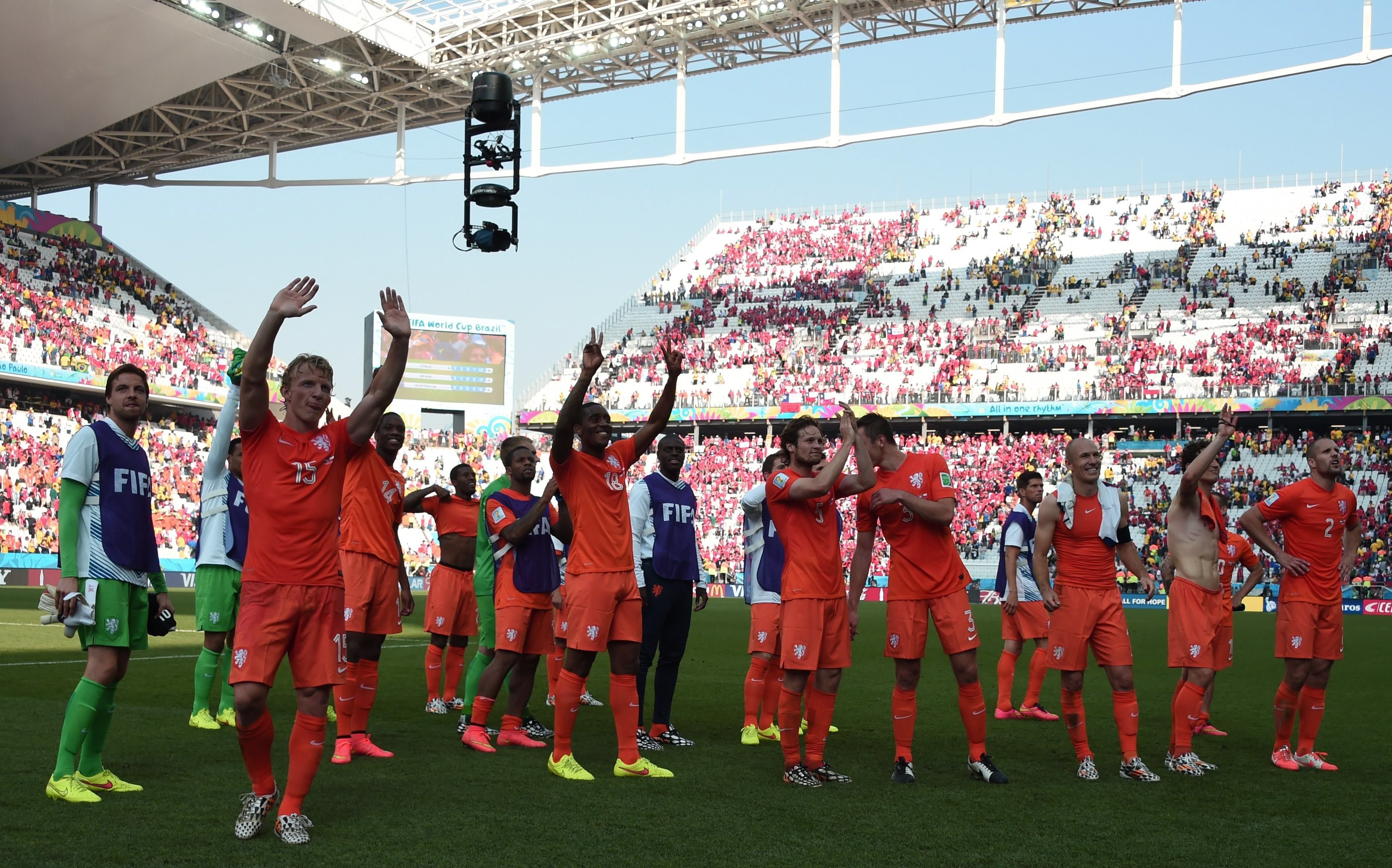 Holanda-Chile, primera fase