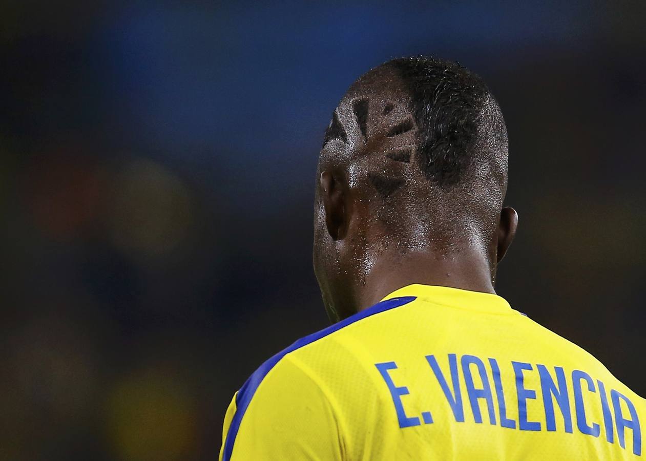 Curioso corte de pelo de Enner Valencia.