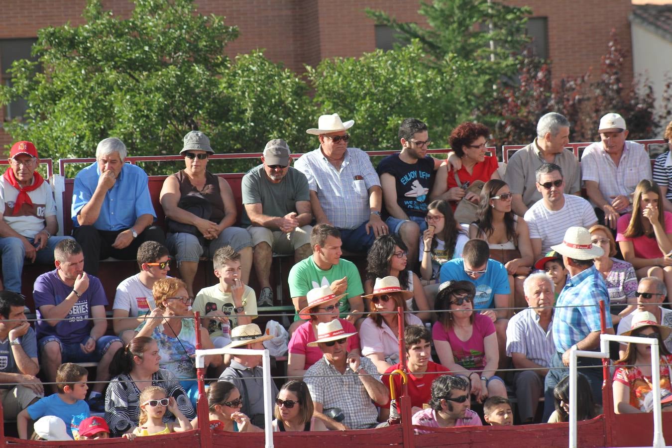 Juegos para niños, tarde de toros y cata de café en las fiestas de Lardero