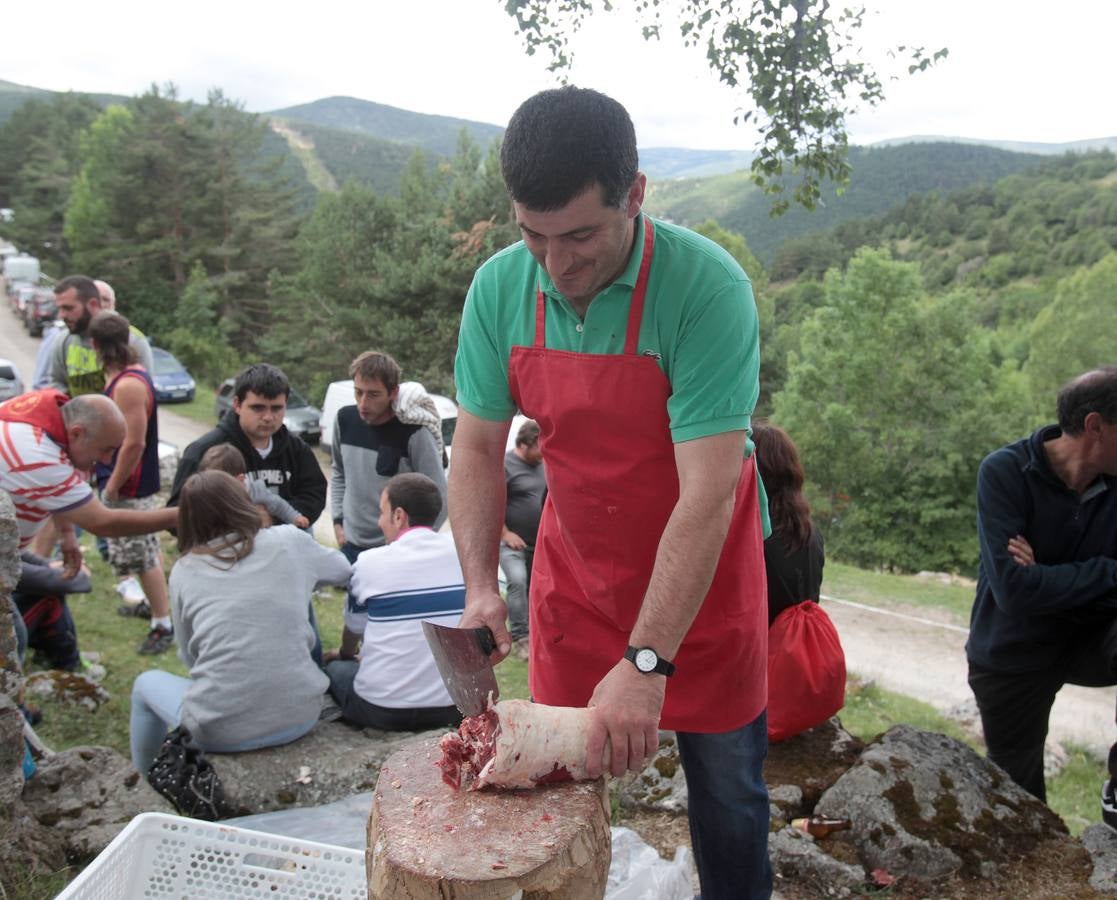 Villoslada celebra la Caridad Grande en Lomos de Orios (II)