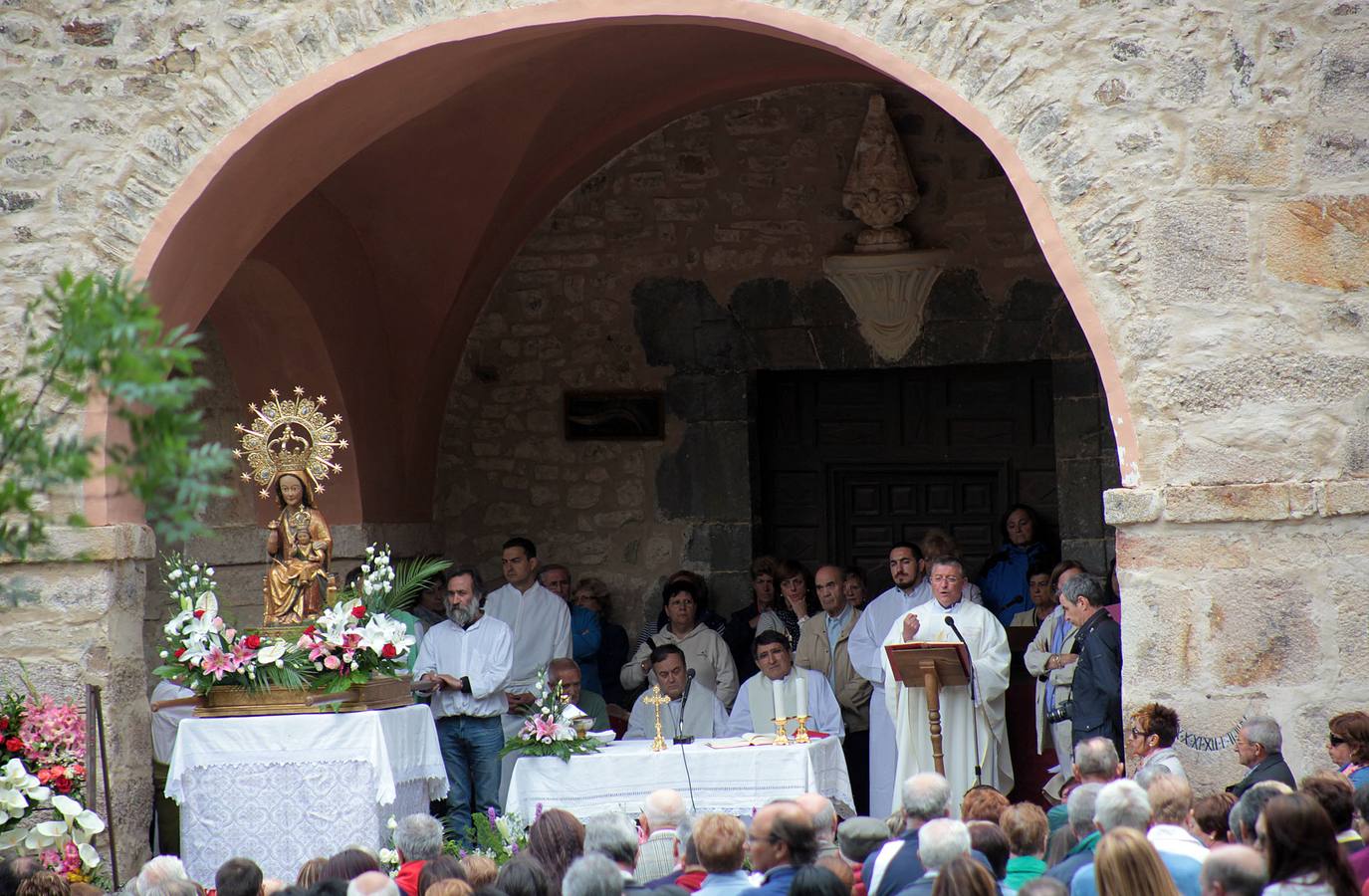 Villoslada celebra la Caridad Grande en Lomos de Orios (II)