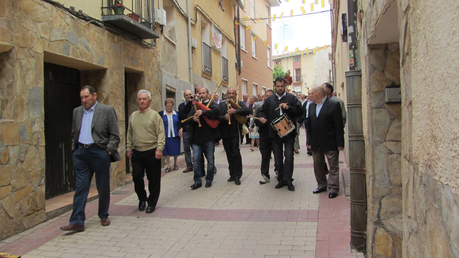 Entrena honra a San Cristobal