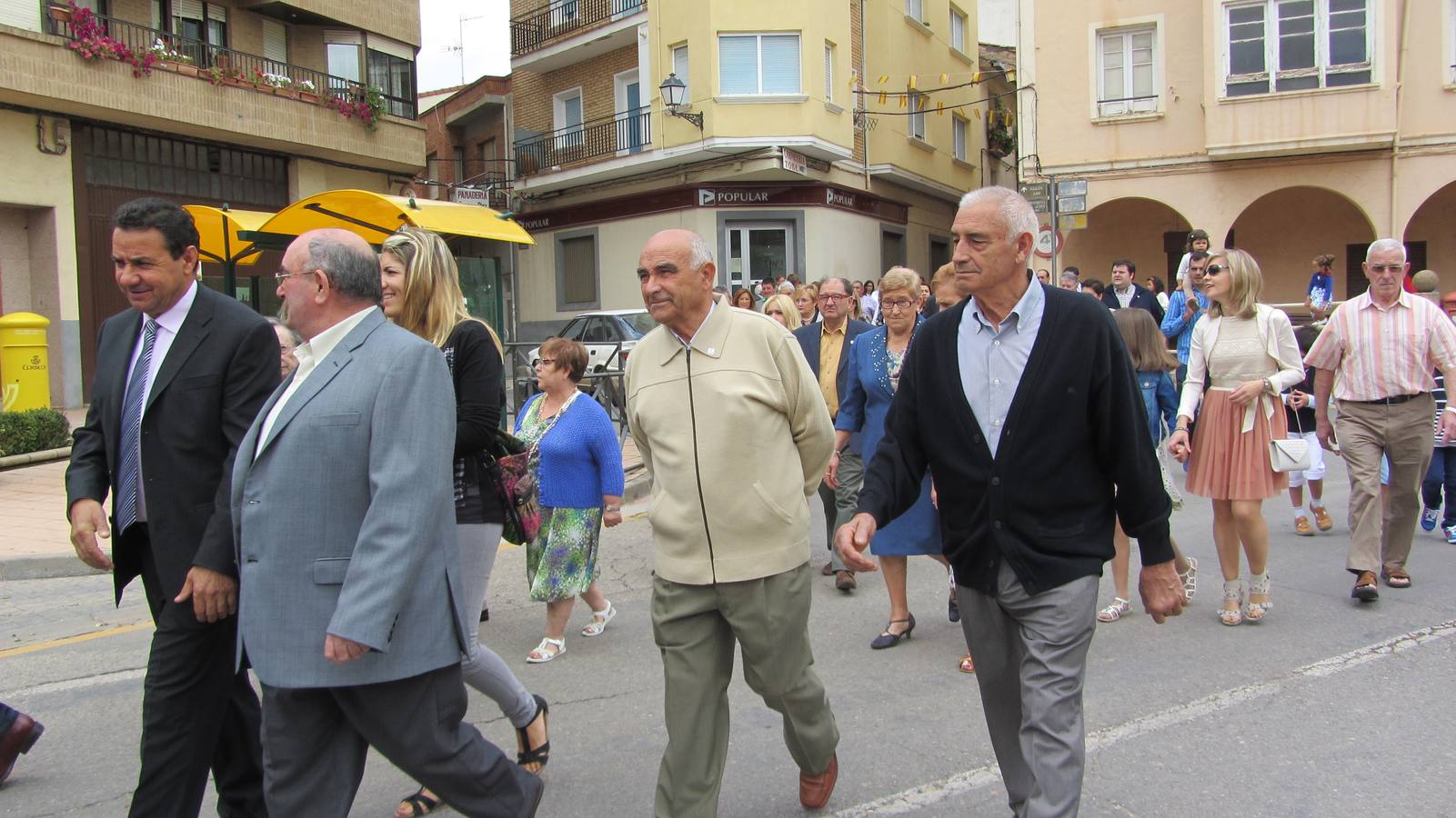 Entrena honra a San Cristobal