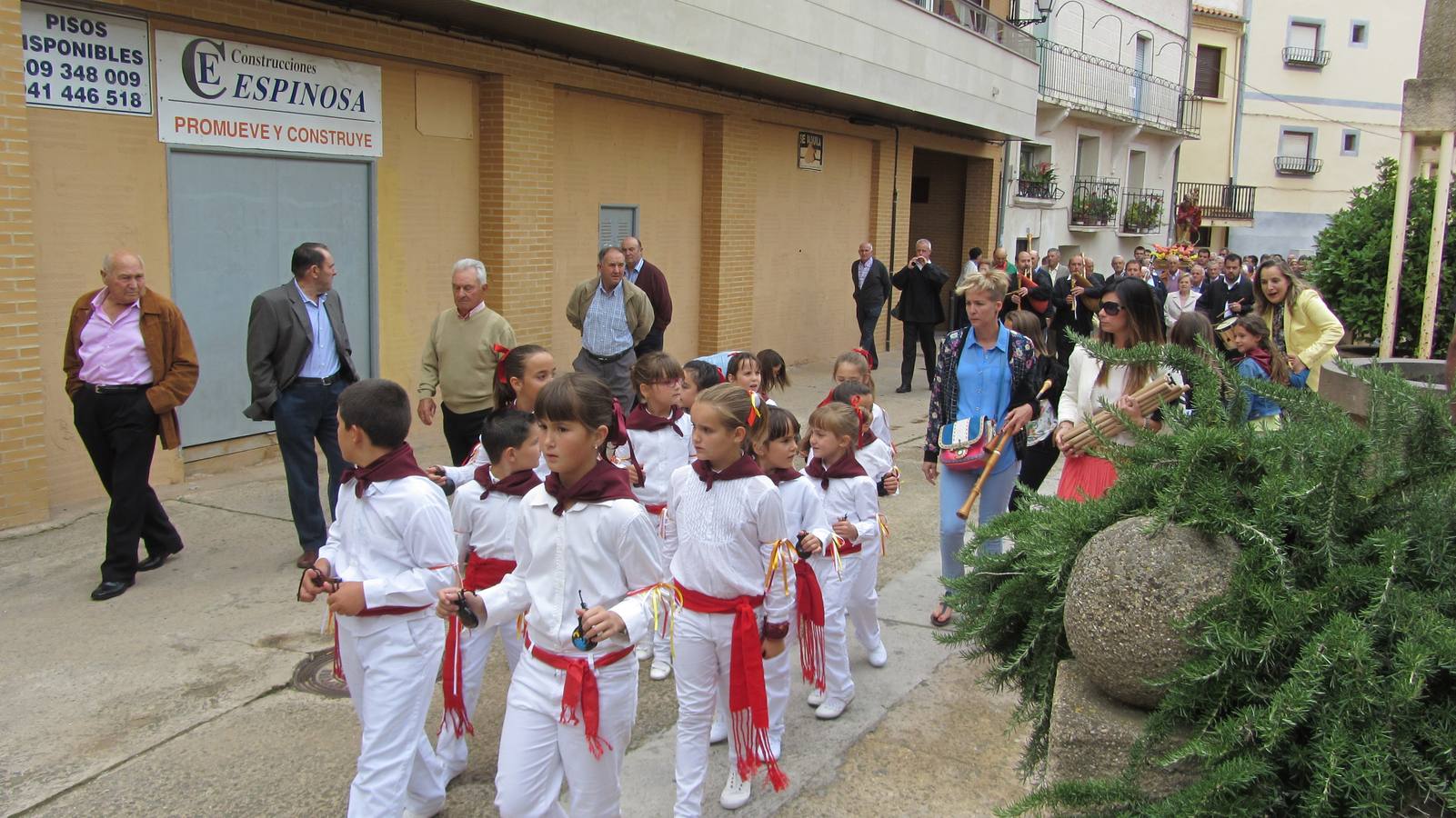 Entrena honra a San Cristobal