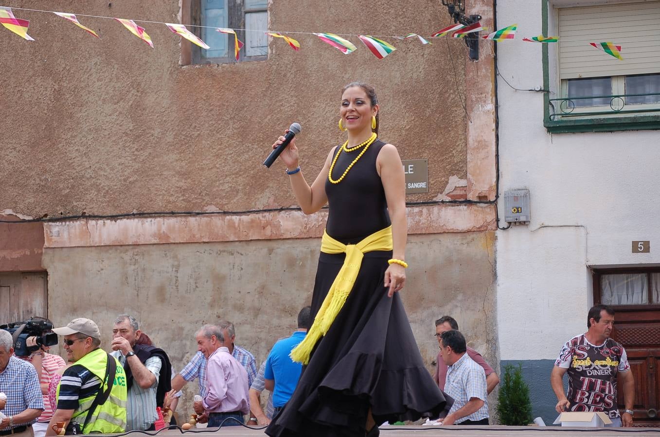 Festival del huevo duro con jamón en Alesón