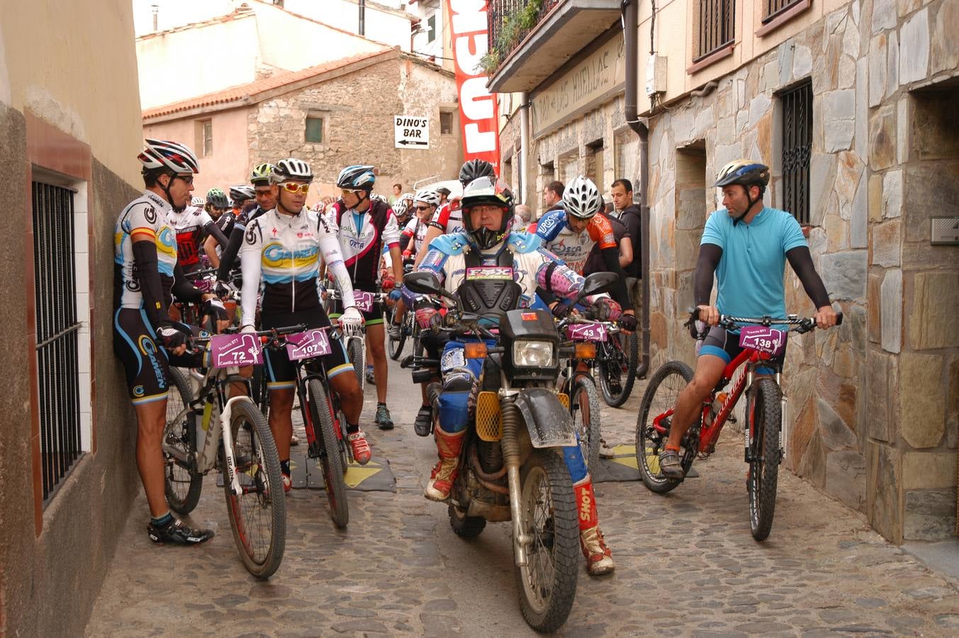 En bici por la Sierra de Alcarama