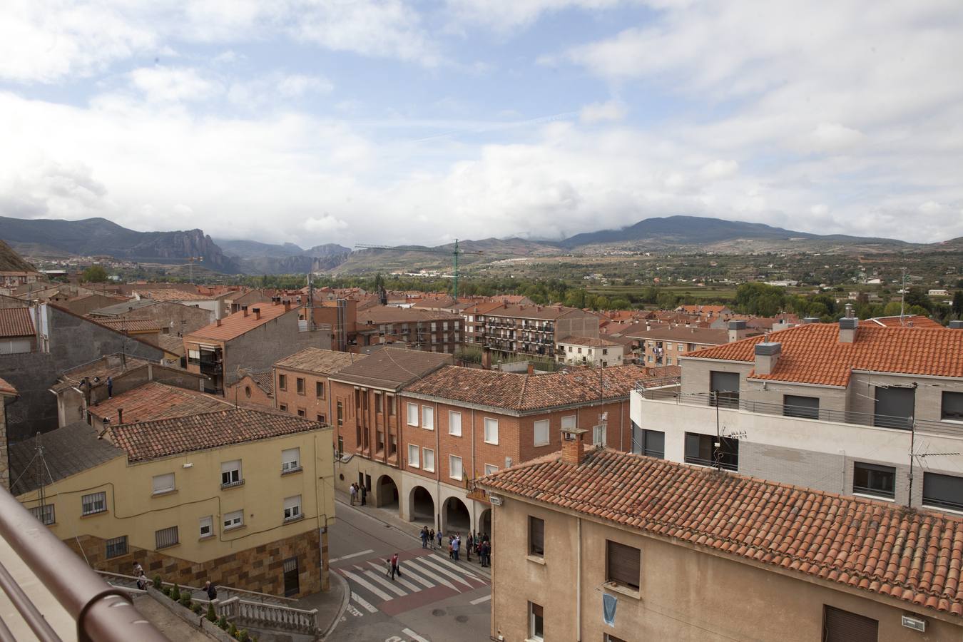 Nuevo mirador de Albelda al valle del Iregua