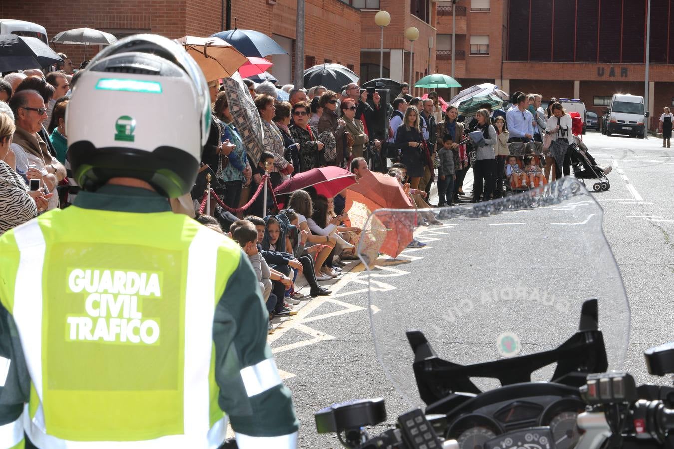 La Guardia Civil celebra la virgen del Pilar (I)