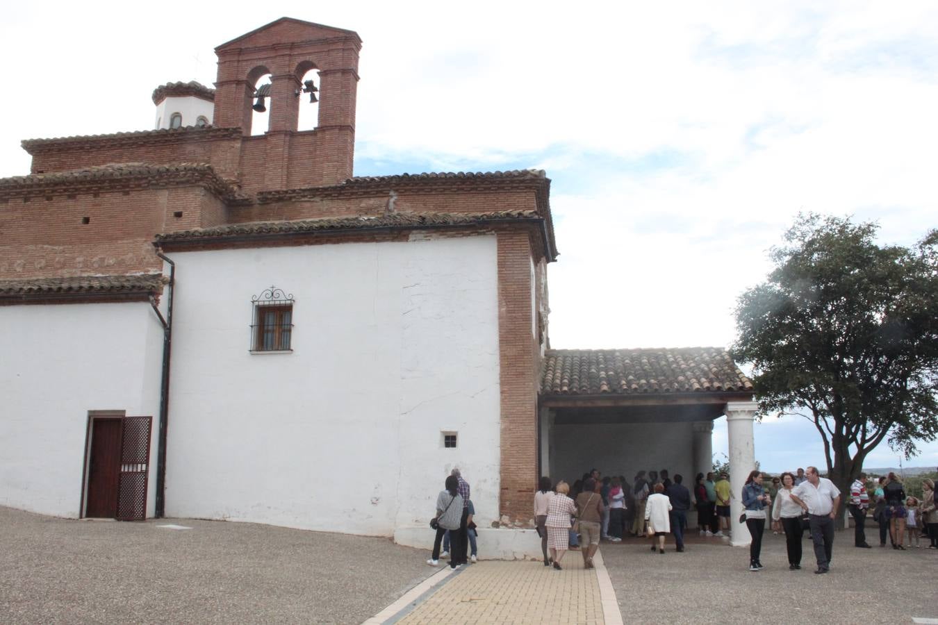 Romería del día del Pilar en Alfaro