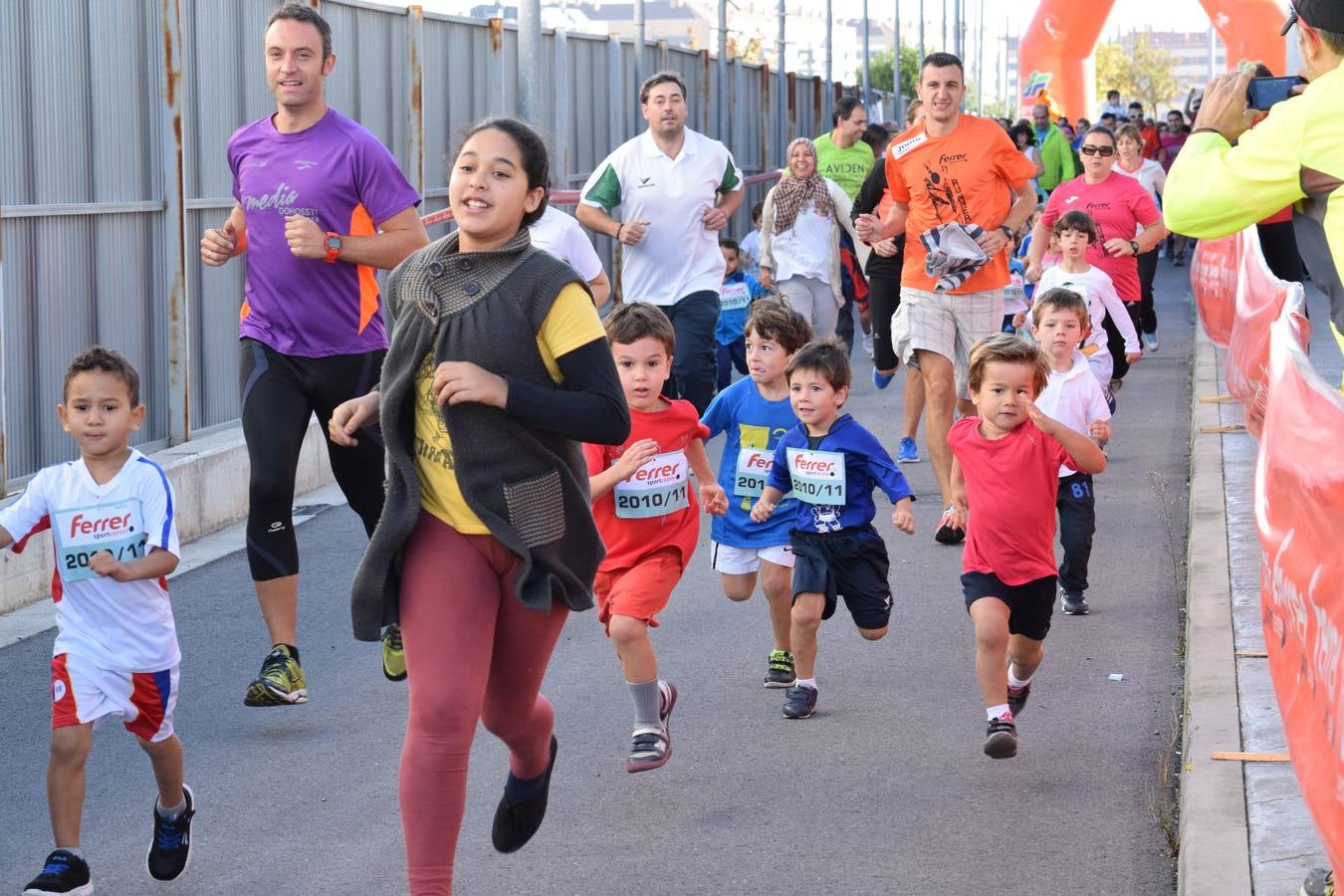 Carrera infantil en Ferrer