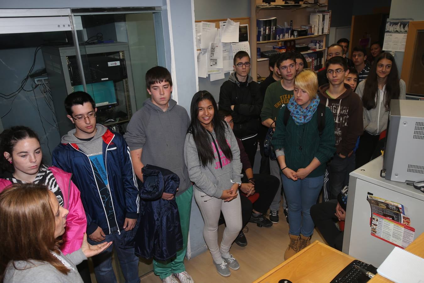 Alumnos del IES Tomás y Valiente de Fuenmayor visitan la Multimedia La Rioja