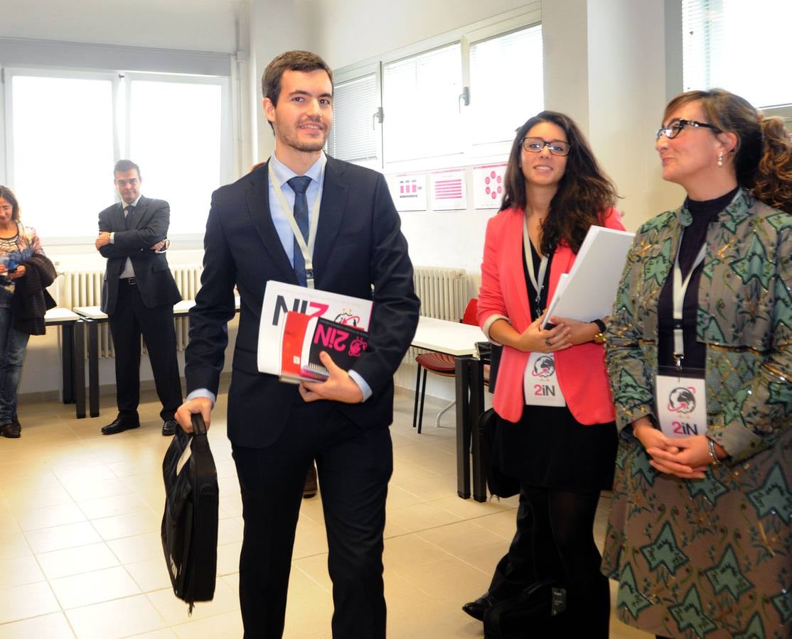 Inicio de la formación de los 16 alumnos seleccionados en el proyecto 2IN