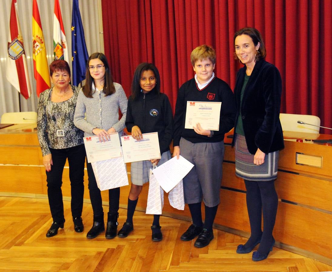Premios del concurso escolar sober la Constitución
