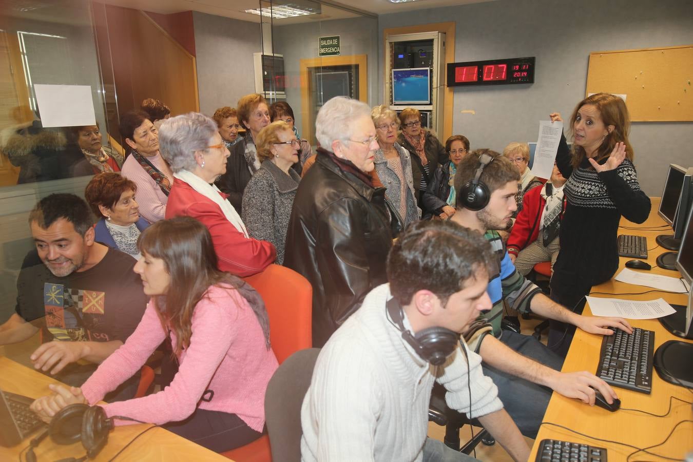 Alumnas del Programa Vida Sana visitan la Multimedia La Rioja