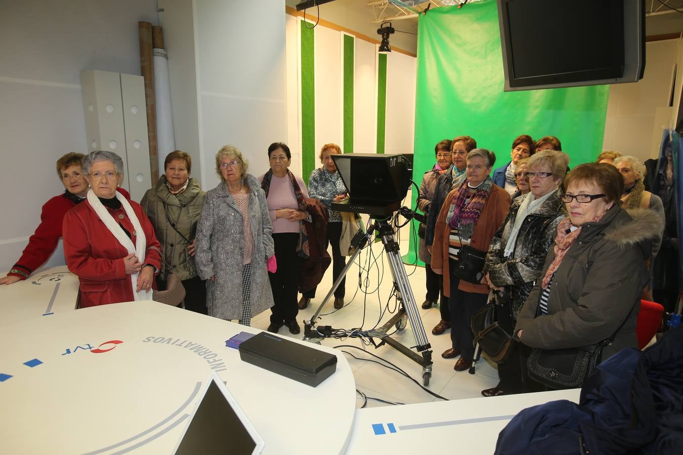 Alumnas del Programa Vida Sana visitan la Multimedia La Rioja