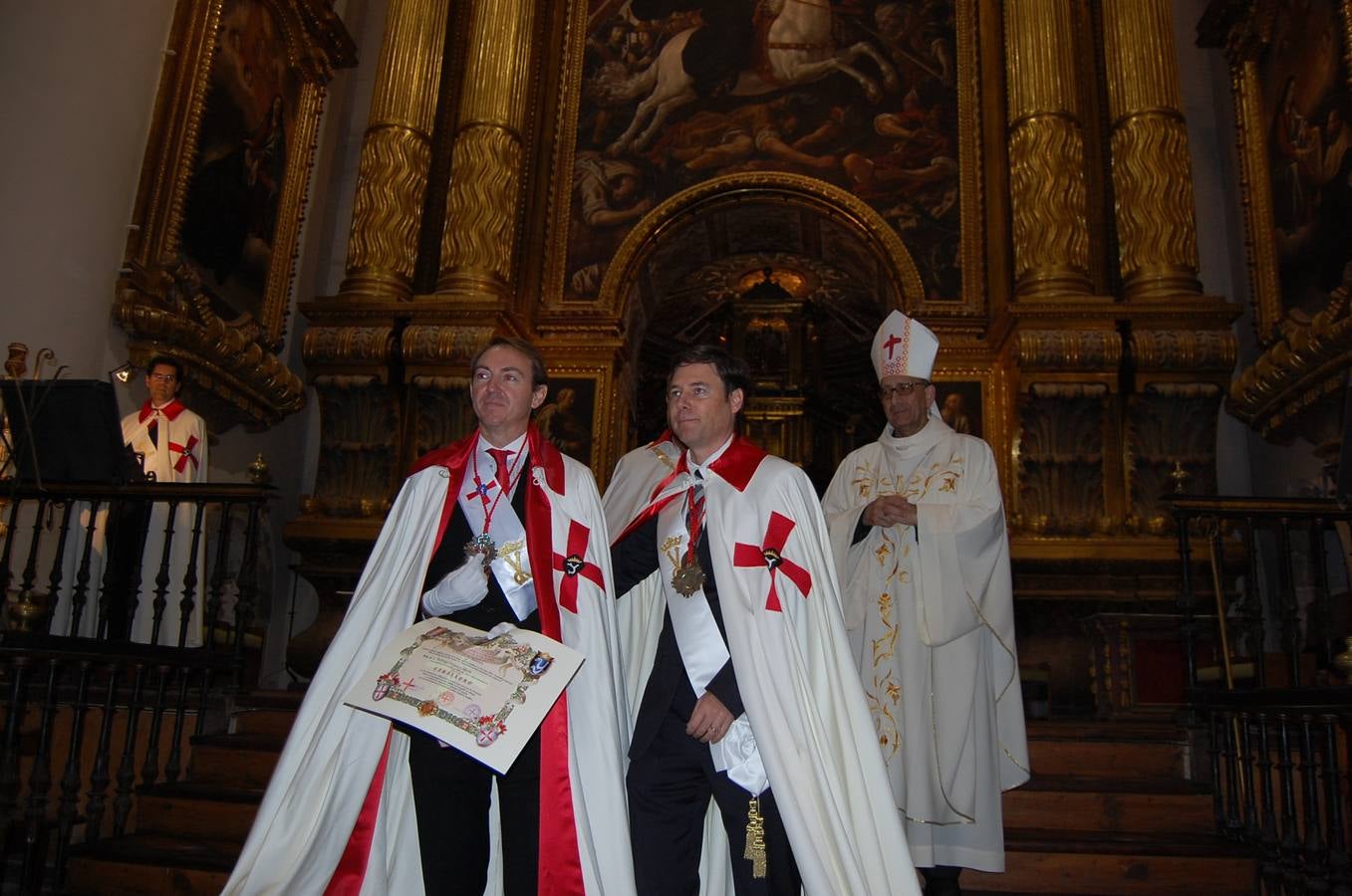 Inaugurado en Yuso un busto de Isabel la Católica y elección de Santiago Vivanco como caballero