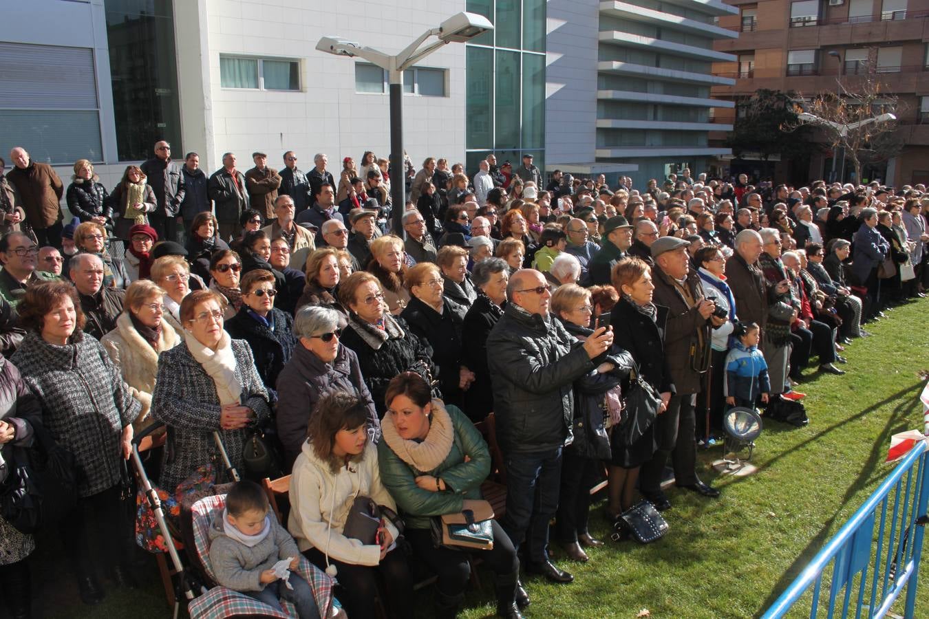 Homenaje a la bandera en Arnedo