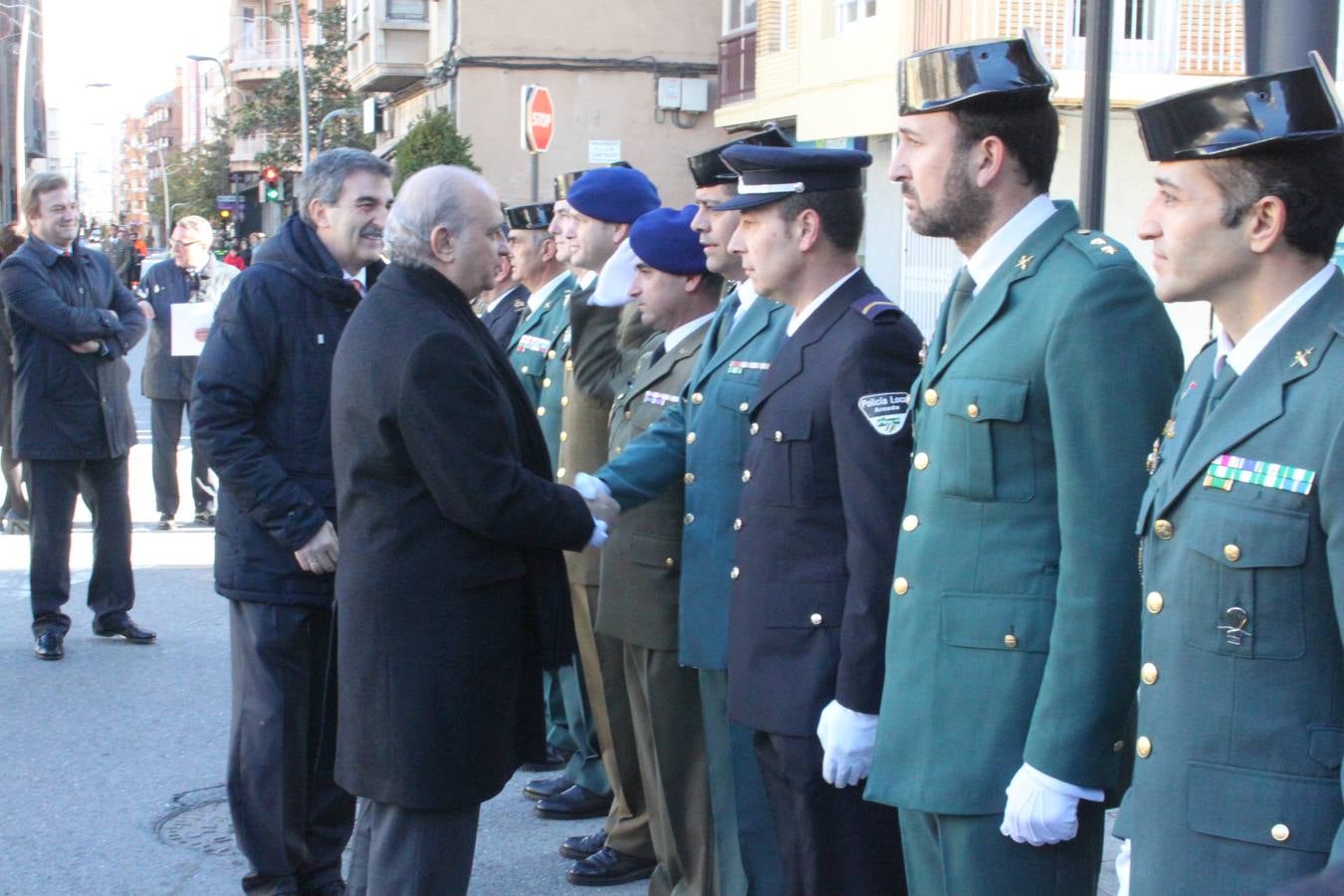 Homenaje a la bandera en Arnedo