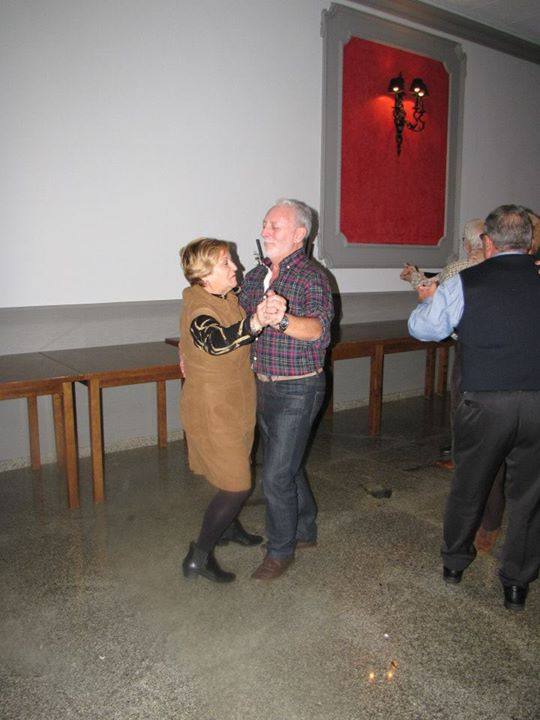 Villarroya honra a su patrona con la inauguración del nuevo reloj de la torre de la iglesia