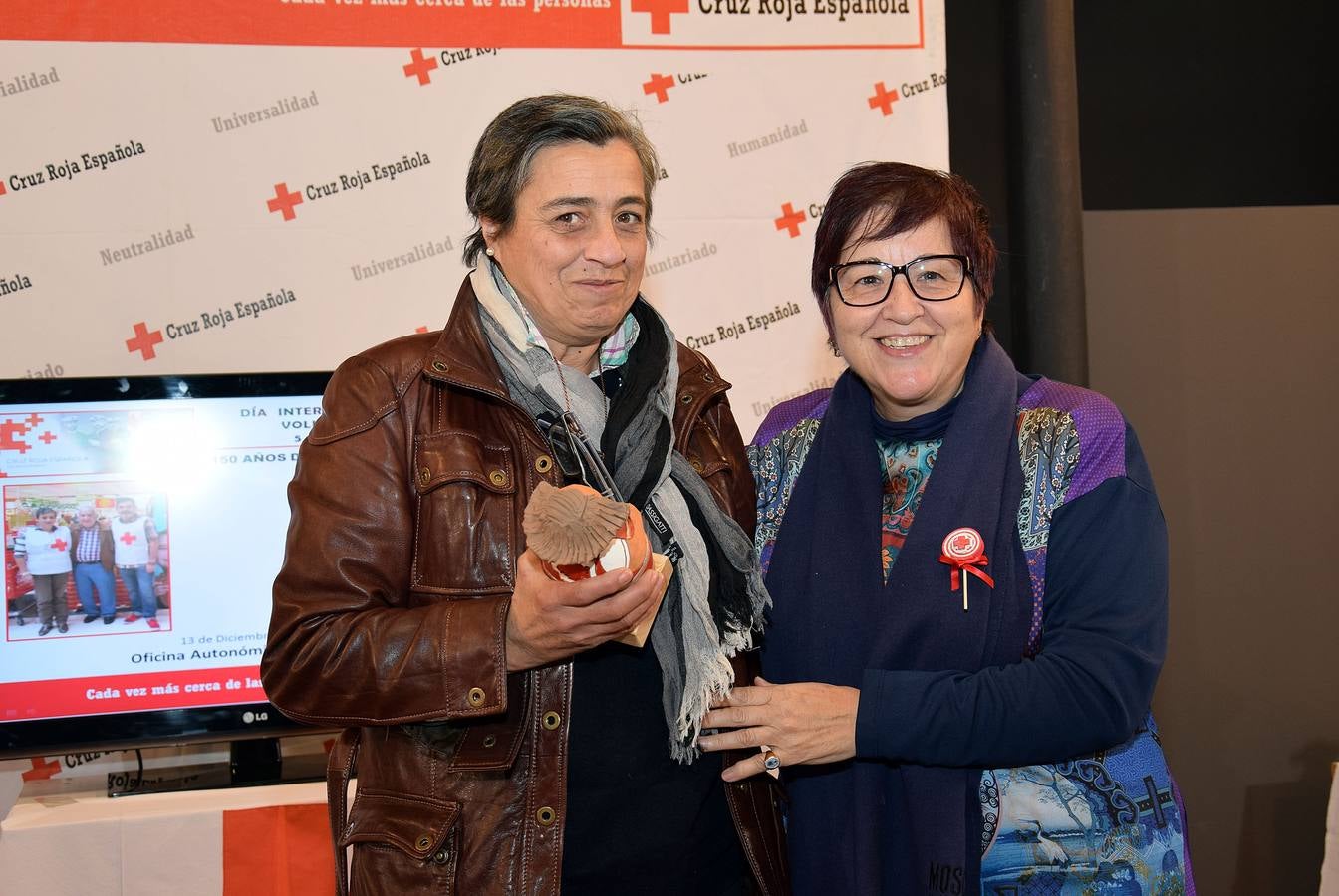 Cruz Roja entrega diez distinciones con motivo del Día Internacional del Voluntariado