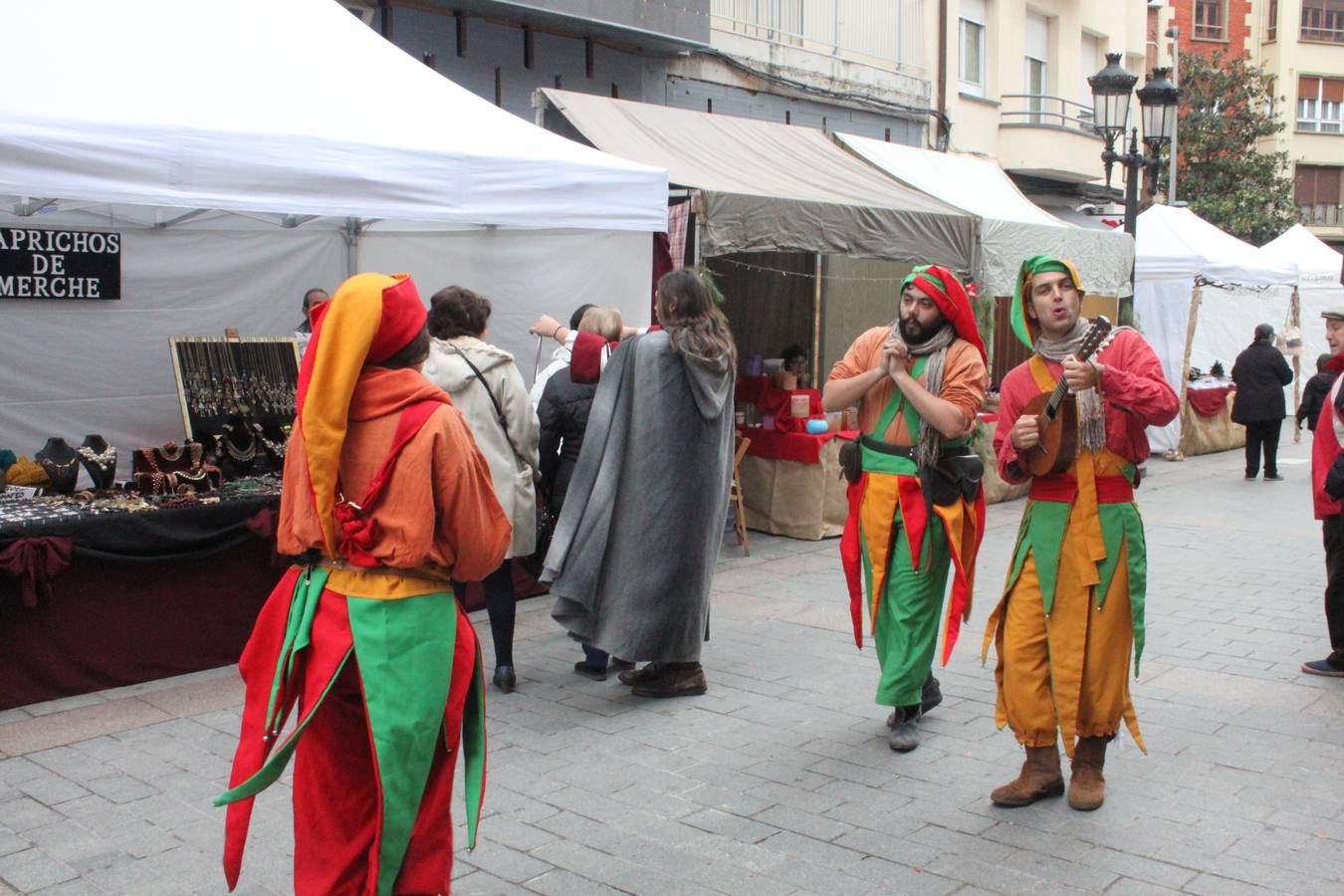 Mercado navideño por Santa Lucía en Arnedo