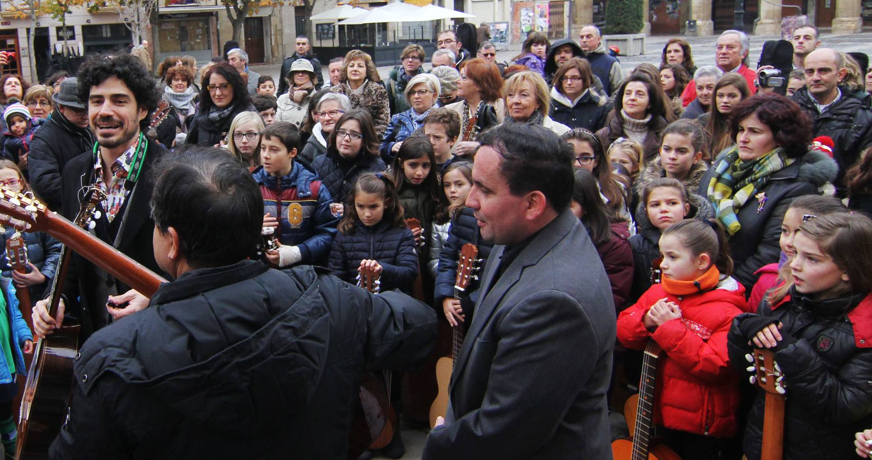 El homenaje sorpresa a Sor María Teresa Velasco cierra la iniciativa &#039;Serenata a tus valores&#039;