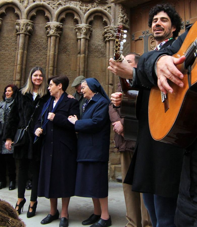 El homenaje sorpresa a Sor María Teresa Velasco cierra la iniciativa &#039;Serenata a tus valores&#039;