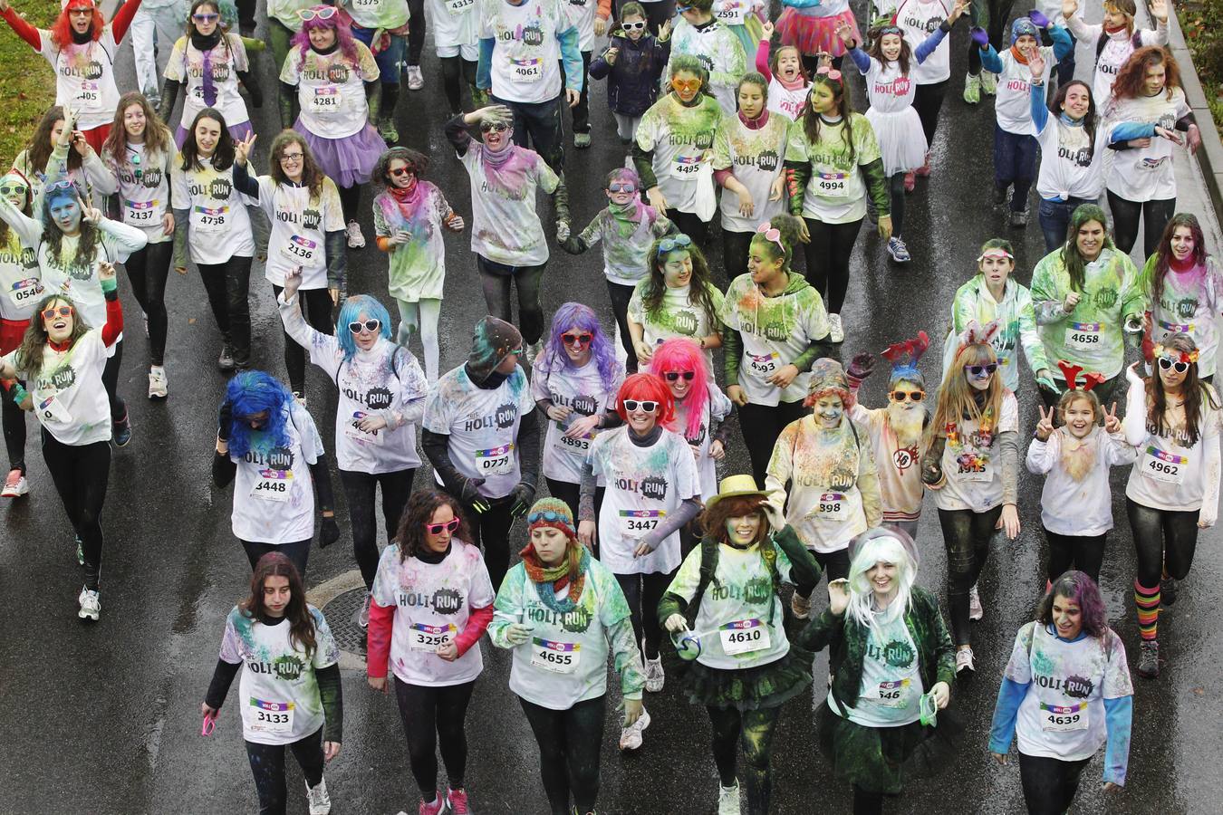 Logroño se llena de color con la Holi Run (I)