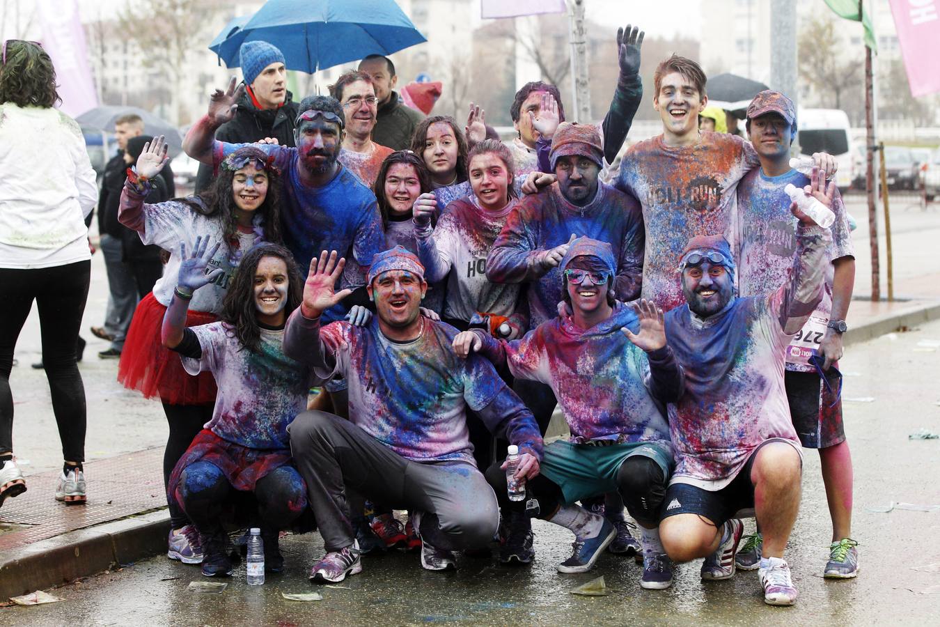 Logroño se llena de color con la Holi Run (I)